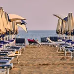 With Pool Near The Apartman Bibione
