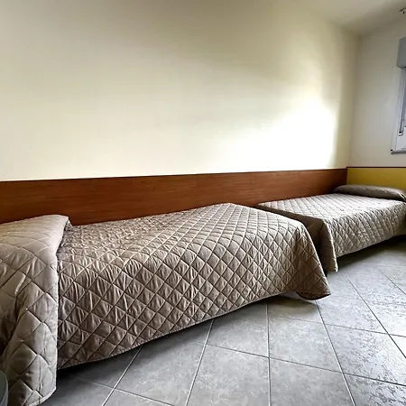 Apartman With Pool Near The