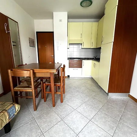 Apartment With Pool Near The Bibione